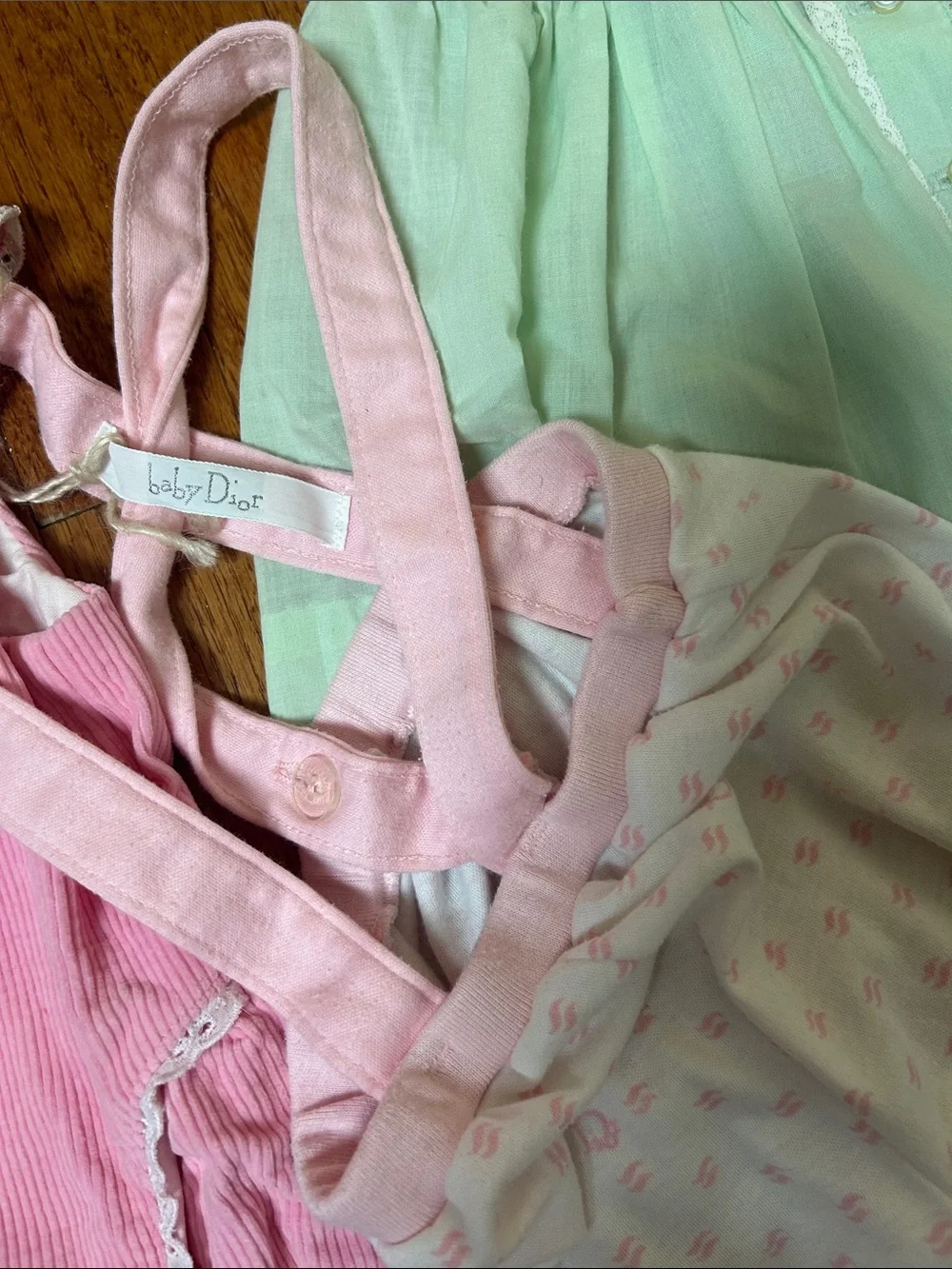 Bundle of Vintage Baby Girl Clothing - Picture 5 of 6